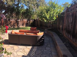 2517 Howard Ave, San Carlos, CA 94070