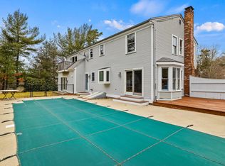 21 Heather Hill Rd, Bourne, MA 02532