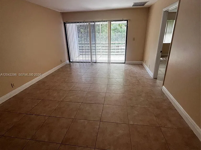 7830 NW 33rd St #206 — Photo 4