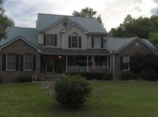 990 Fairview School Rd, Blountville, TN 37617