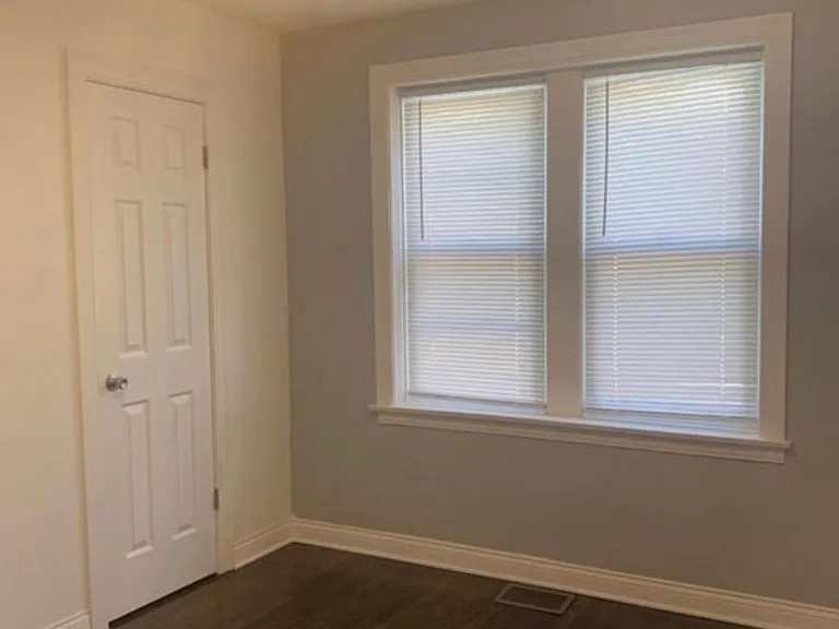 6813 S Washtenaw Ave #2 — Photo 10