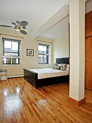 Sold by Sotheby's International Realty | media 13