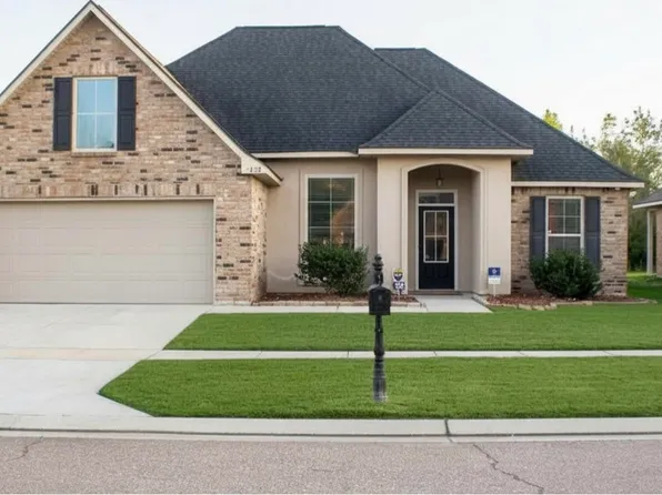 1322 Pine Bluff Ave, Zachary, LA 70791