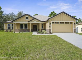 27 Lupine St, Homosassa, FL 34446