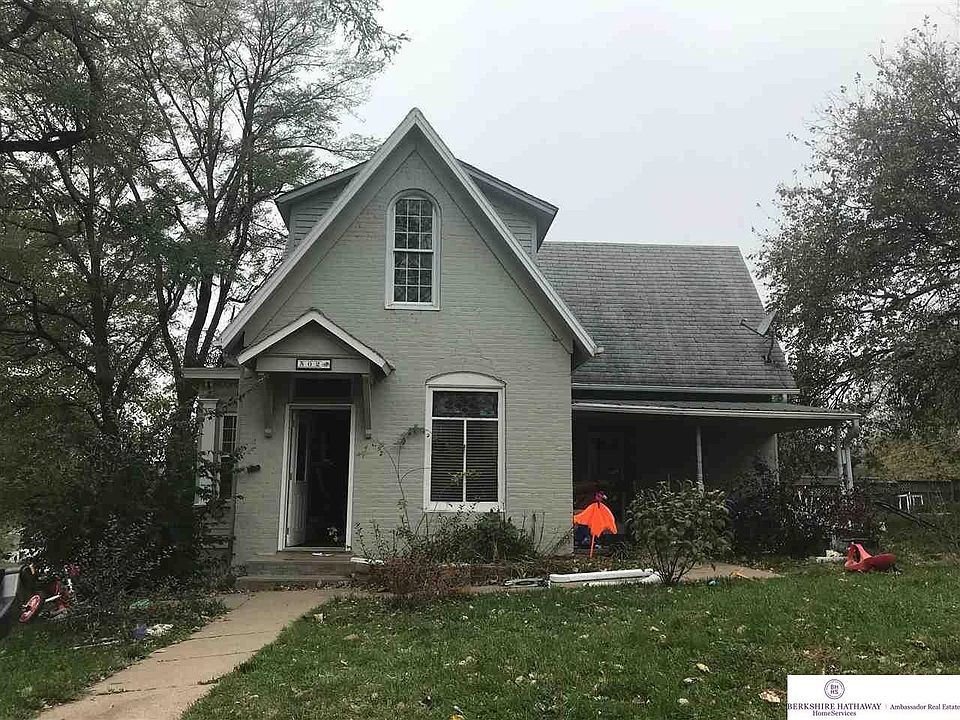 1st image of 502 N 8th St
