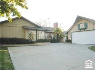 3202 Bradbury Rd, Los Alamitos, CA 90720