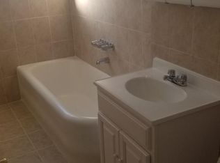 1414 Arnow Ave, Bronx, NY 10469
