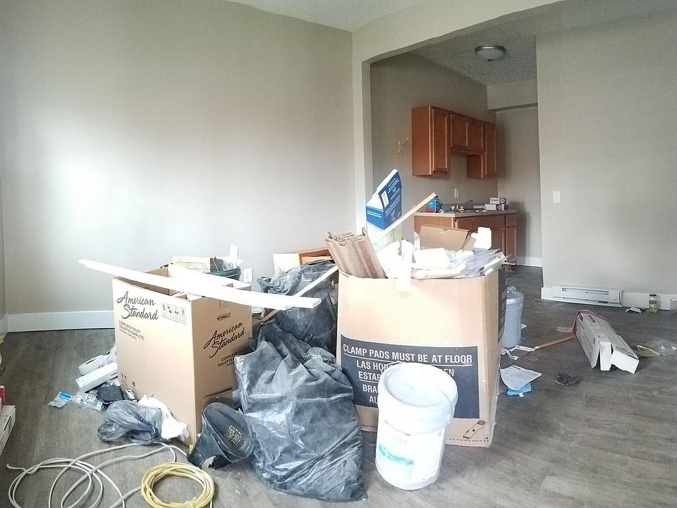 2nd image of 112 E Indiana Ave #A