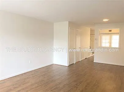 1801 Grandin Rd SW — Photo 6