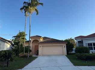 964 Tanglewood Cir, Fort Lauderdale, FL 33327