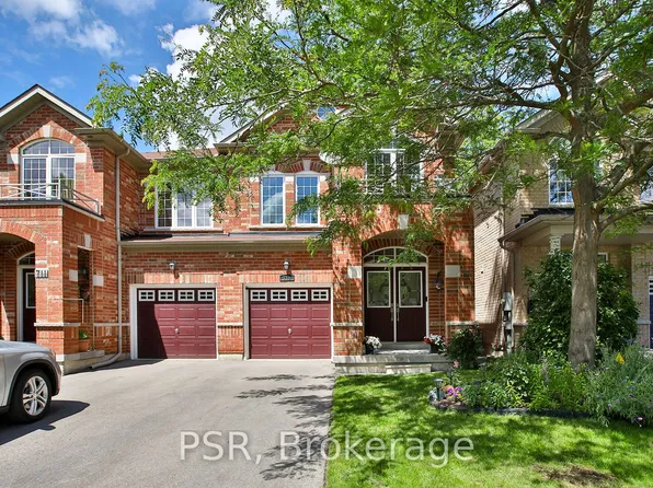 715 John Cole Ct, Newmarket, ON L3Y 5V7