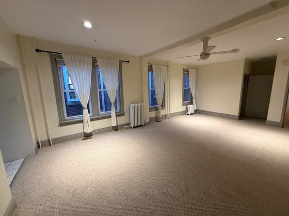 1426 N Van Buren St #1, Wilmington, DE 19806