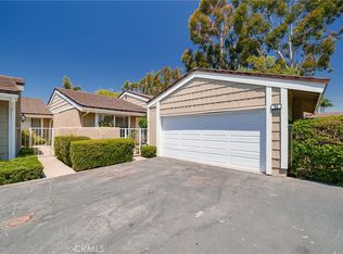 34 Lone Pne #40, Irvine, CA 92604