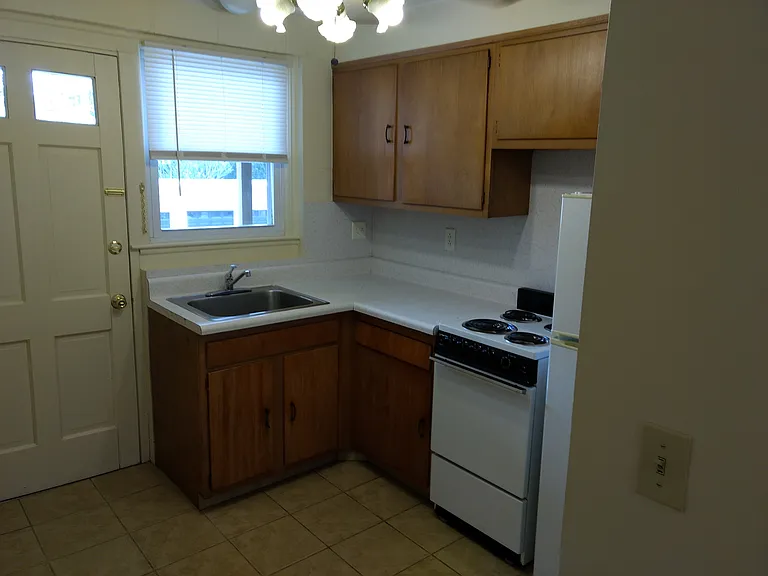 77 Hope St — Photo 26