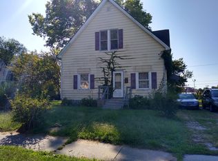 1053 W Cerro Gordo St, Decatur, IL 62522