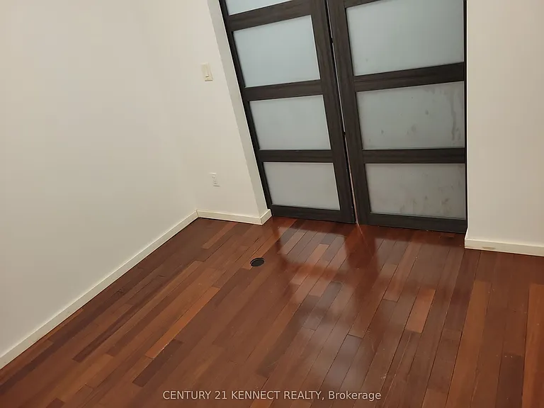 181 Augusta Ave #2 — Photo 13