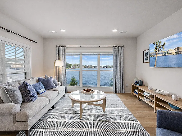 Mystic Cove - Luxury Lakefront Living — Photo 41