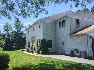 120 Pebble Rd, East Windsor, NJ 08520