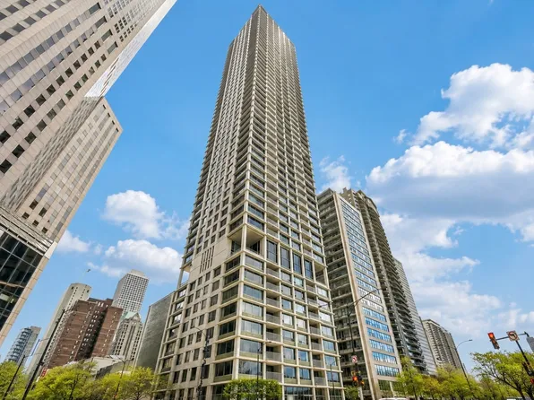 1000 N Lake Shore Plz APT 24C, Chicago, IL 60611