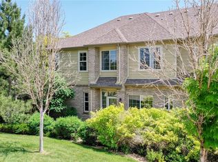 220 Granby Way UNIT B, Aurora, CO 80011