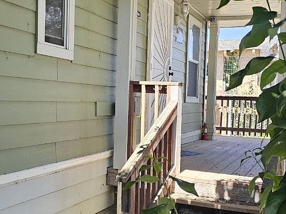 5th image of 9425 Cherry St
