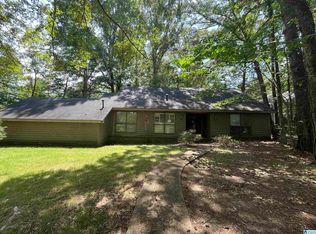 5498 Broken Bow Dr, Birmingham, AL 35242