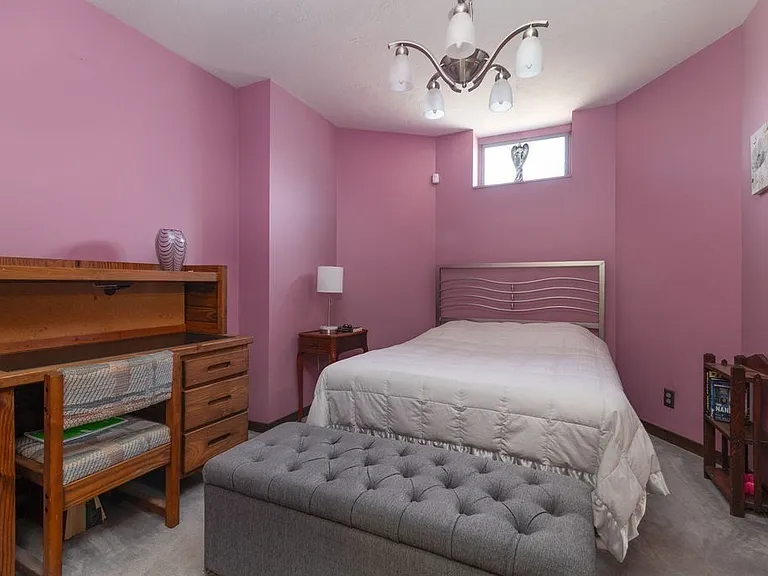 45 Thatcher St #1 — Photo 6
