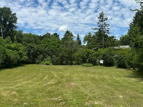 Hutchinson Road, Carmel, NY 10512
