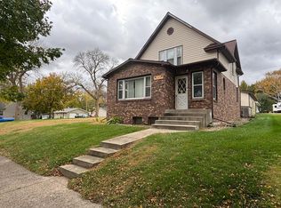 219 S 9th St, Montevideo, MN 56265