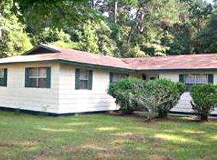 1185 Harris Trail Rd, Richmond Hill, GA 31324