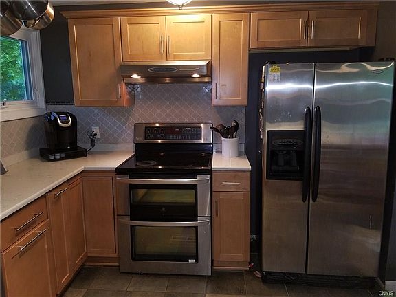 5th image of 116 Wellwood Dr
