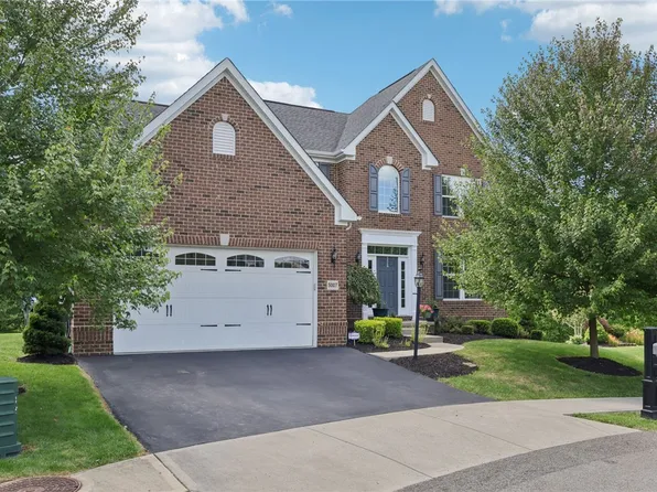 5007 Blue Heron Ct, Valencia, PA 16059