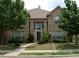 1253 Logan Dr, Lewisville, TX 75077