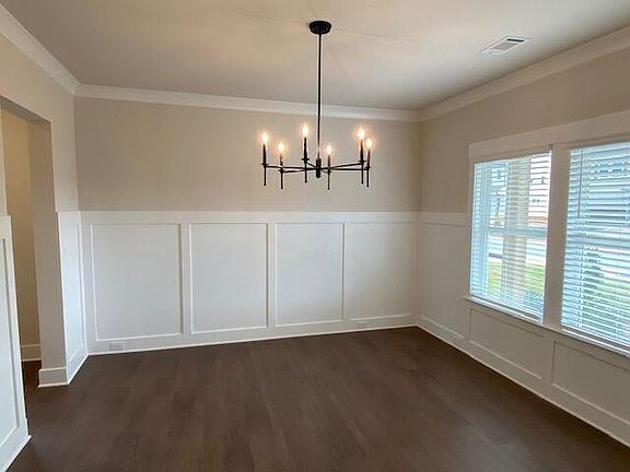 5th image of 8284 Shrewsbury Ln #26