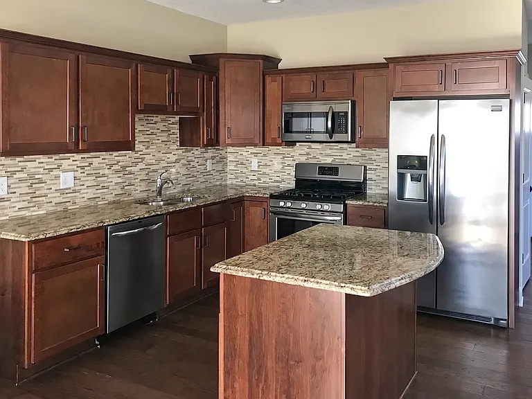 1676 Raven Dr #1676 — Photo 3