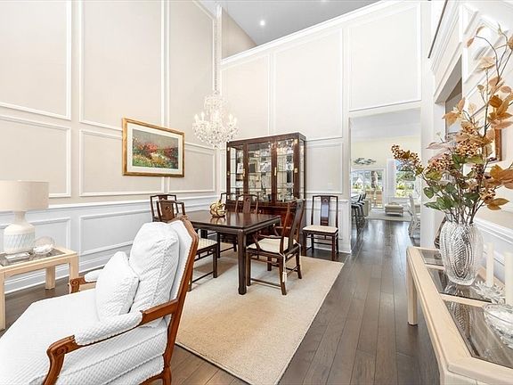 3rd image of 5 Brand Blvd #5