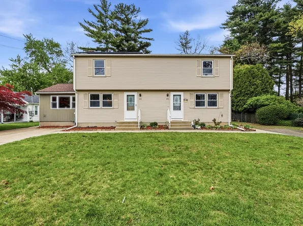 282-284 Parkerview St, Springfield, MA 01129