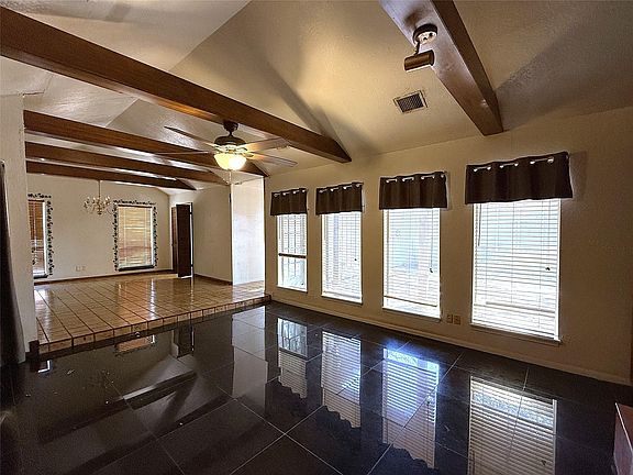 5th image of 14307 Burgoyne Rd