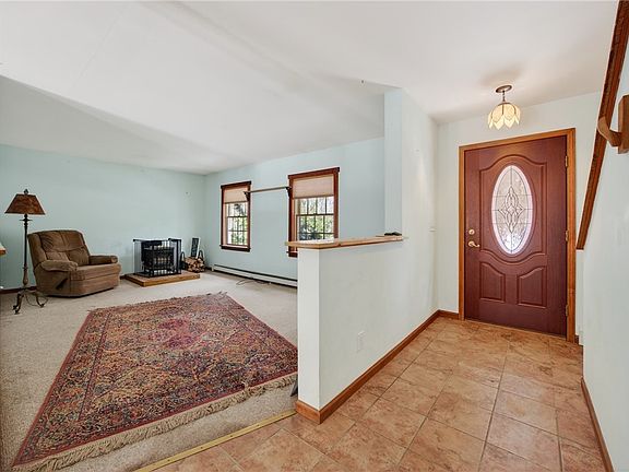 4th image of 1936 Briggs Rd