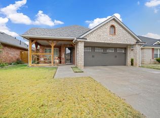 7104 Albany Ave, Lubbock, TX 79424