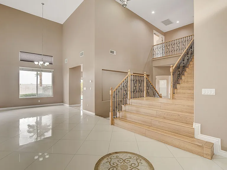 2504 Antique Blossom Ave — Photo 6