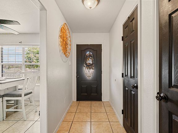 5th image of 214 Ramon Cardenas Dr