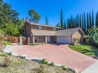 5856 Greenview Rd, Calabasas, CA 91302