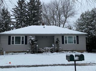 8 W Wyllys Ct, Midland, MI