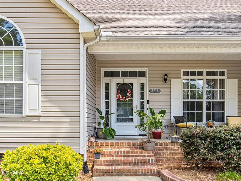 255 W Hedgelawn Way — Photo 24