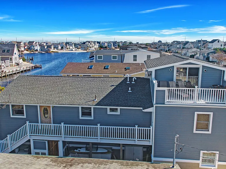 256 Ocean Bay Blvd — Photo 5