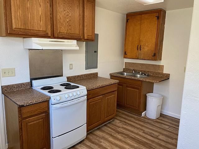 2nd image of 144B Manana Ln