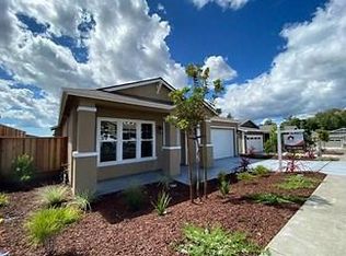 1808 Palisades Dr, Santa Rosa, CA 95403