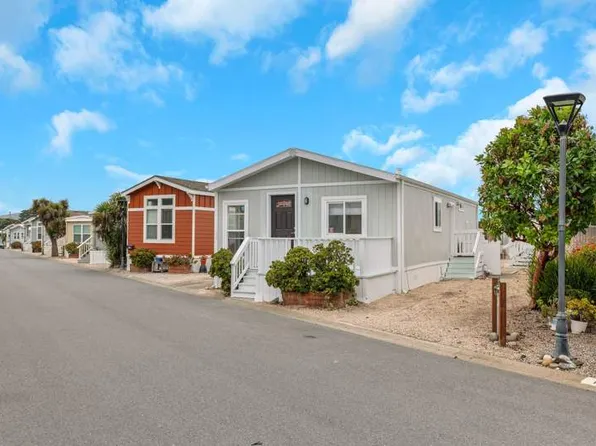 149 1st Ave #L, Pacifica, CA 94044