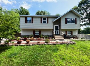 87 Sisson Rd, South Glens Falls, NY 12803
